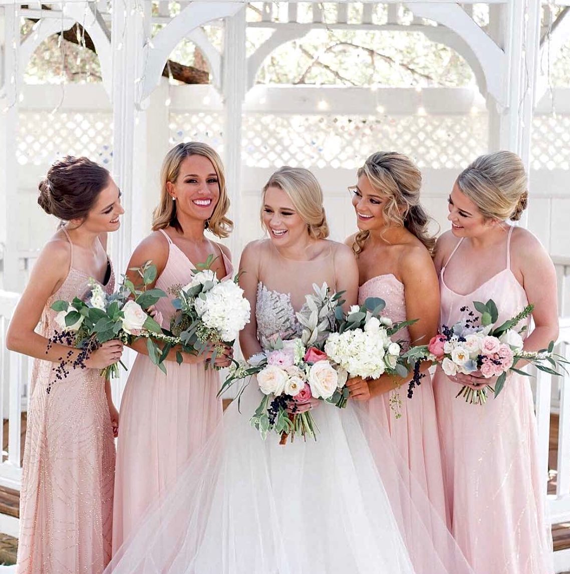 Bride and Bridesmaids in Pink